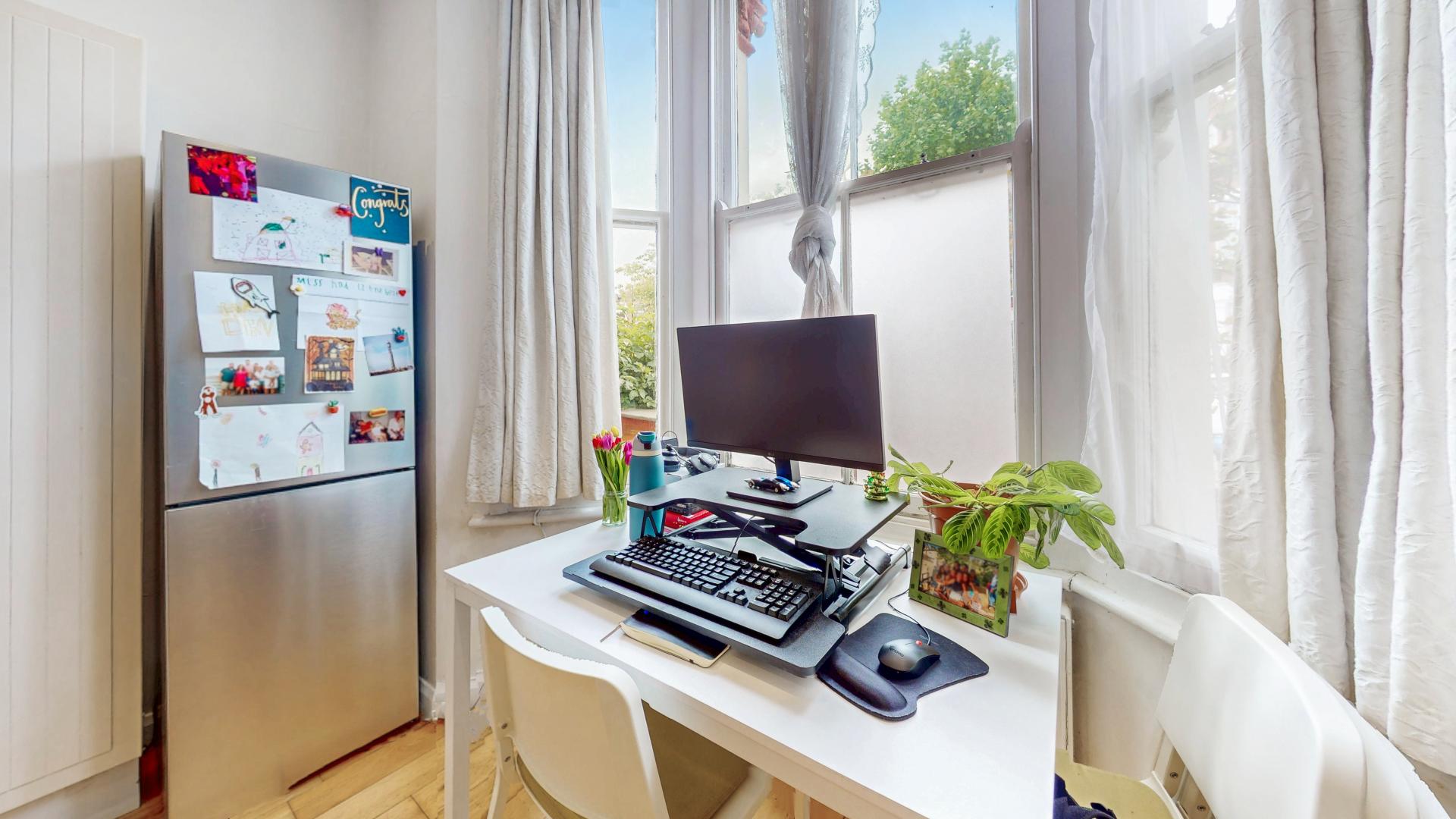 Stunning Apartment Streatley Road, Kilburn